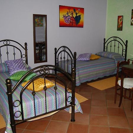 Sette Nani Bed and Breakfast Elmas Esterno foto
