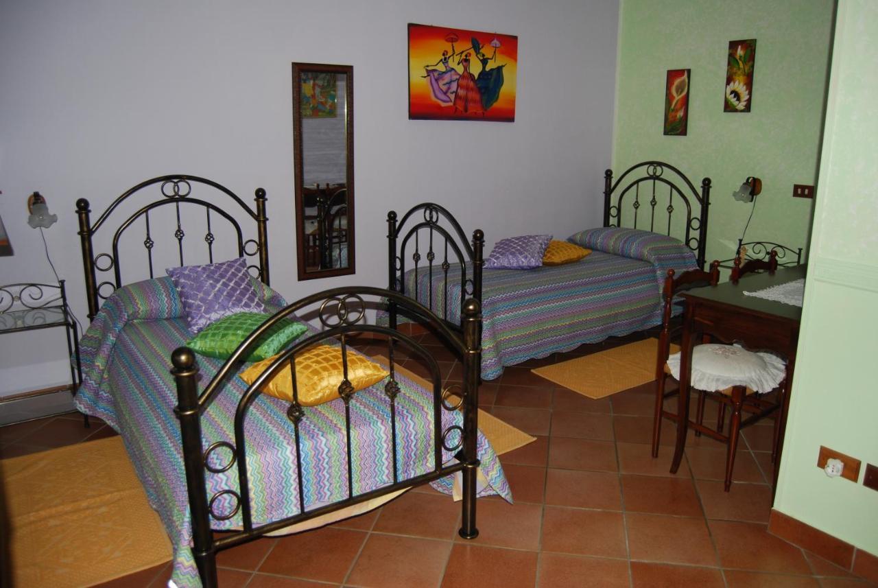 Sette Nani Bed and Breakfast Elmas Esterno foto